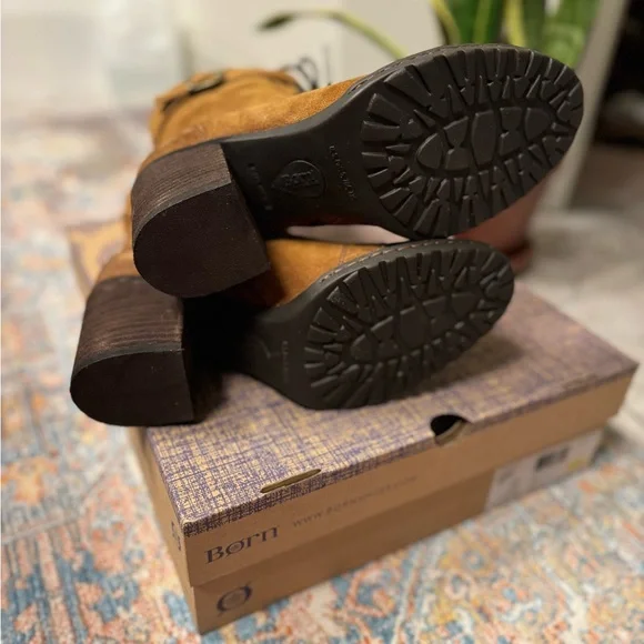 BNIB Born boots Cass in Rust - Picture 4 of 4